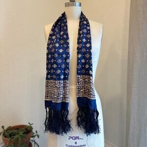 Vintage Women’s Oblong Fringe Scarf Blue Patterned Silk